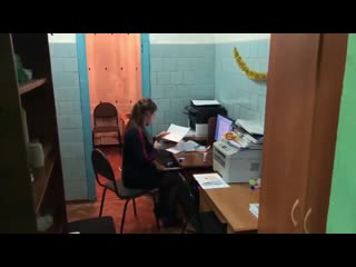 best учителя красноярской школы работают в туалете nr best