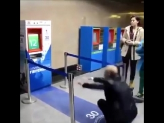 best in moscow if you do 30 sit ups you get a free metro pass best