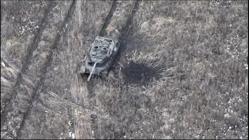 best украинский экипаж танка leopard 1a5 dk очень глупо теряет свой танк просто выехав в чистое поле и начав стрелять best
