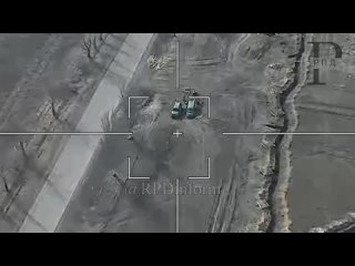 best ланцет прилетел по украинским операторам бпла поразив их транспортные средства и оборудование краснолимаское best