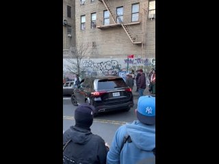 best якутяне в нью йорке стали свидетелями съемок фильма джокер 2 с леди гагой 1 апреля в нью йорке снималась сцена с best