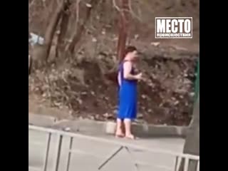 best последствия самоизоляции мужчина в синем платье best