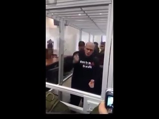 best вот еще один связался с предателями сала и оказался на бутылке аллах унизил тебя очкерийский муртад прими это и best
