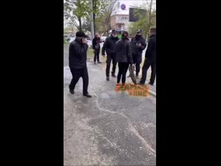 best в харькове какая то поехавшая вышла погулять на улицу с трупом кота best