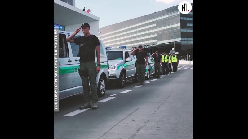 best как поляки чтут память жертв варшавского восстания best