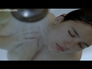best виржини ледуайен virginie ledoyen голая в фильме сэнт анж saint ange 2004 паскаль ложье best