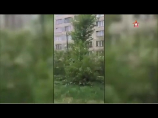 best очевидцы вели трансляцию страшного пожара в многоэтажке в петербурге best