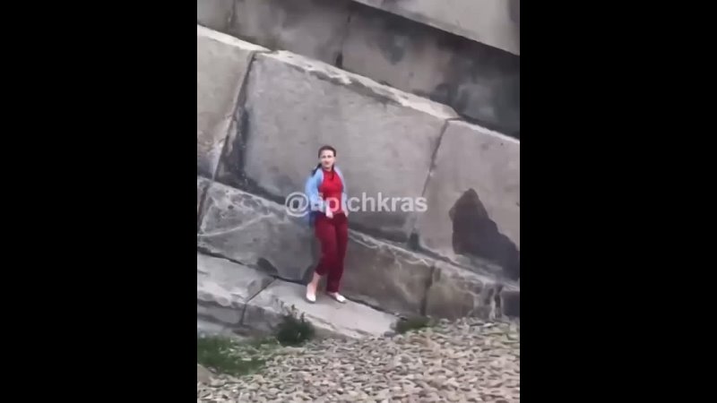 best пьяная парочка осквернившая мемориал малая земля в новороссийске задержана best