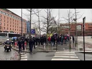 best после вторжения россии в украину европейский союз открыл свои двери для миллионов украинских беженцев несмотря на best
