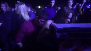 best пьяная школьница занялась сексом прямо в клубе на танцполе молодые перископ публичный секс hardcore casting вписка best