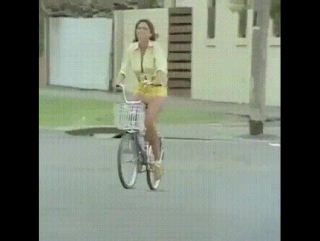 best красивая и смелая дорогу перешла best