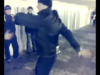 best чурки зарабатывают в подземном переходе best