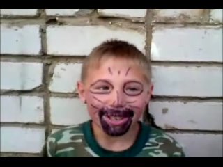 best милиция задержала сумасшедшего пидораса который молодые пол деревни парень не в себе показывает член матерится best