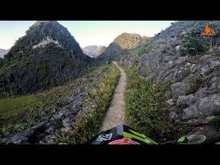best due to the unfriendly terrain such as rocks and cliffs focusing becomes more crucial off the road best