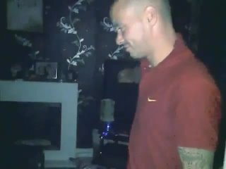 best по дружески постукивает вставшим членом спящих товарищей best