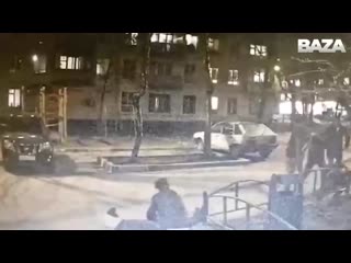 best в москве пятеро граждан узбекистана напали на улице на отца и сына и жестоко избили их всё ради двух тысяч рублей best