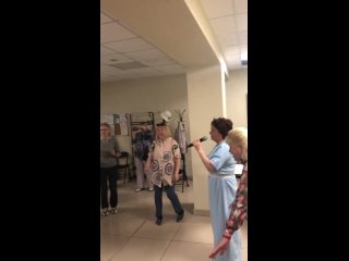 best зрители с удовольствием и попели и потанцевали best