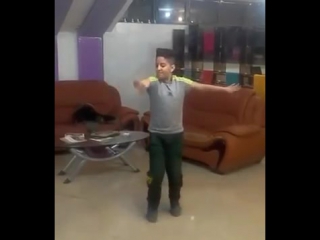 best massage download video رقص پسر بچه زیبا 3gp mp4 dan mp3 convert muviza search best