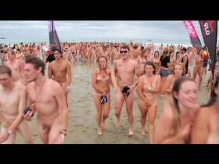 best bw skinny dip guinness world record attempt gisborne 2012 попытка установить рекорд гиннеса нова зеландия best