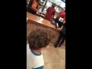 best eating at popeyes while white best
