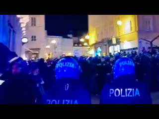 best leone live8 corteo ts piazza 061121 best