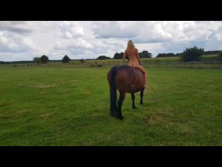 best a naked girl horse riding best